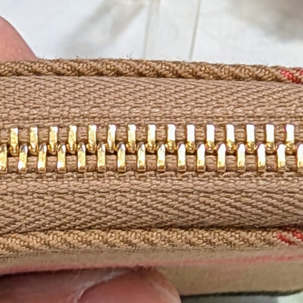 Burberry Check Mini Compact Wallet - Picture 5 of 10